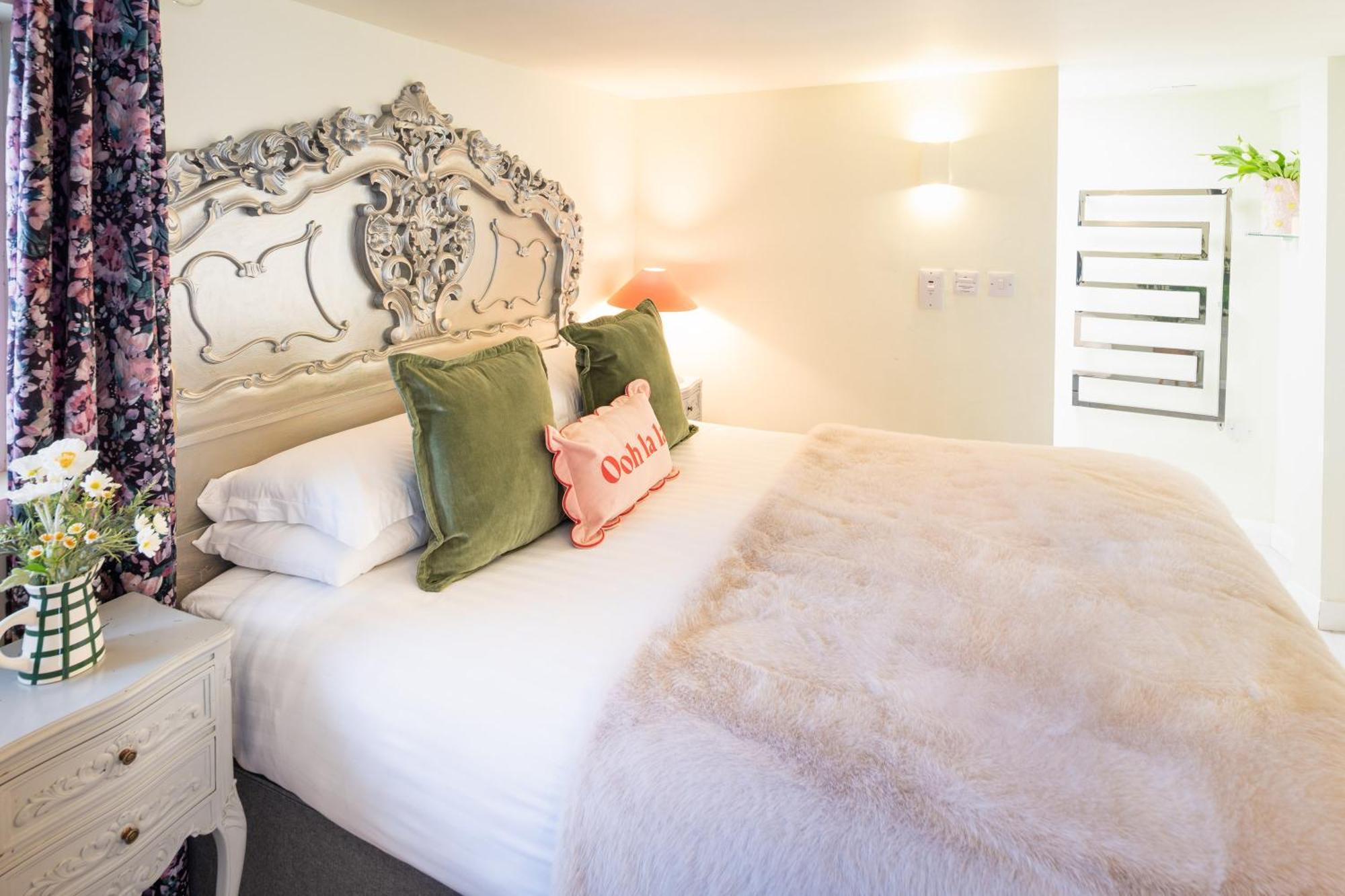 Gorgeous Boutique Flat Sleeps 2 In Lyme Regis Villa Exterior photo
